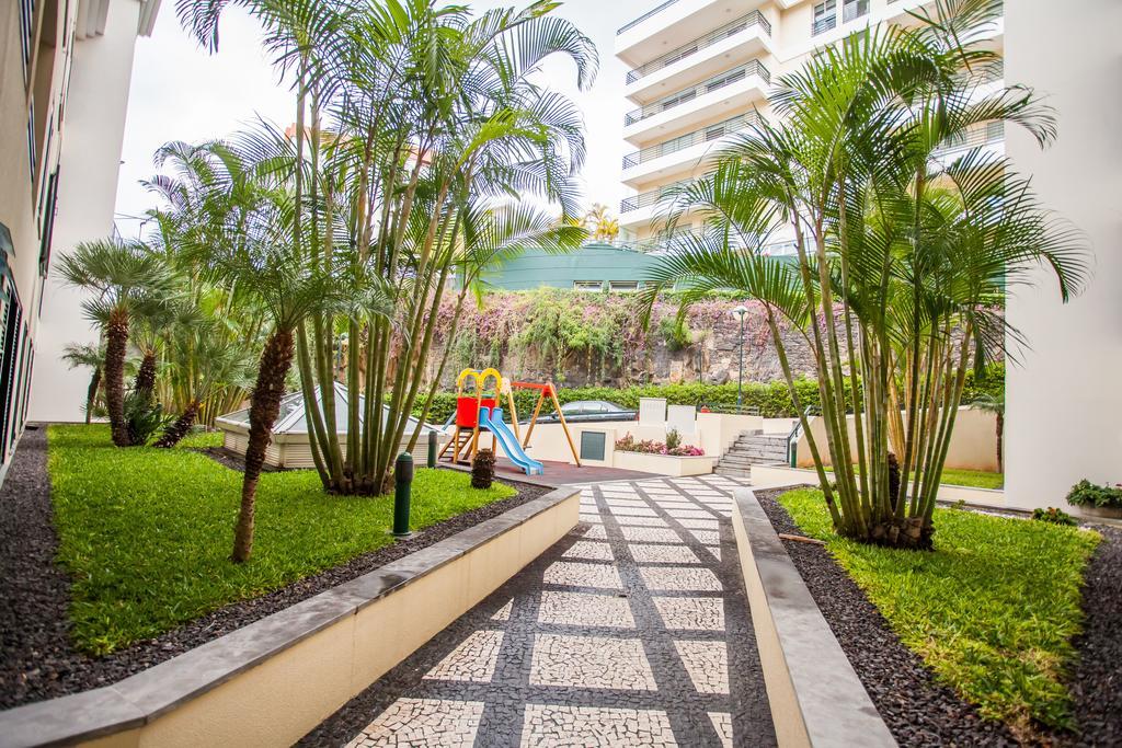 Apartamento Caires Apartment Фуншал Екстериор снимка